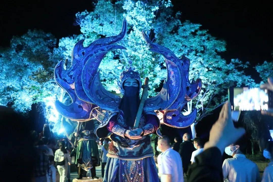 逃离遗弃的建筑3